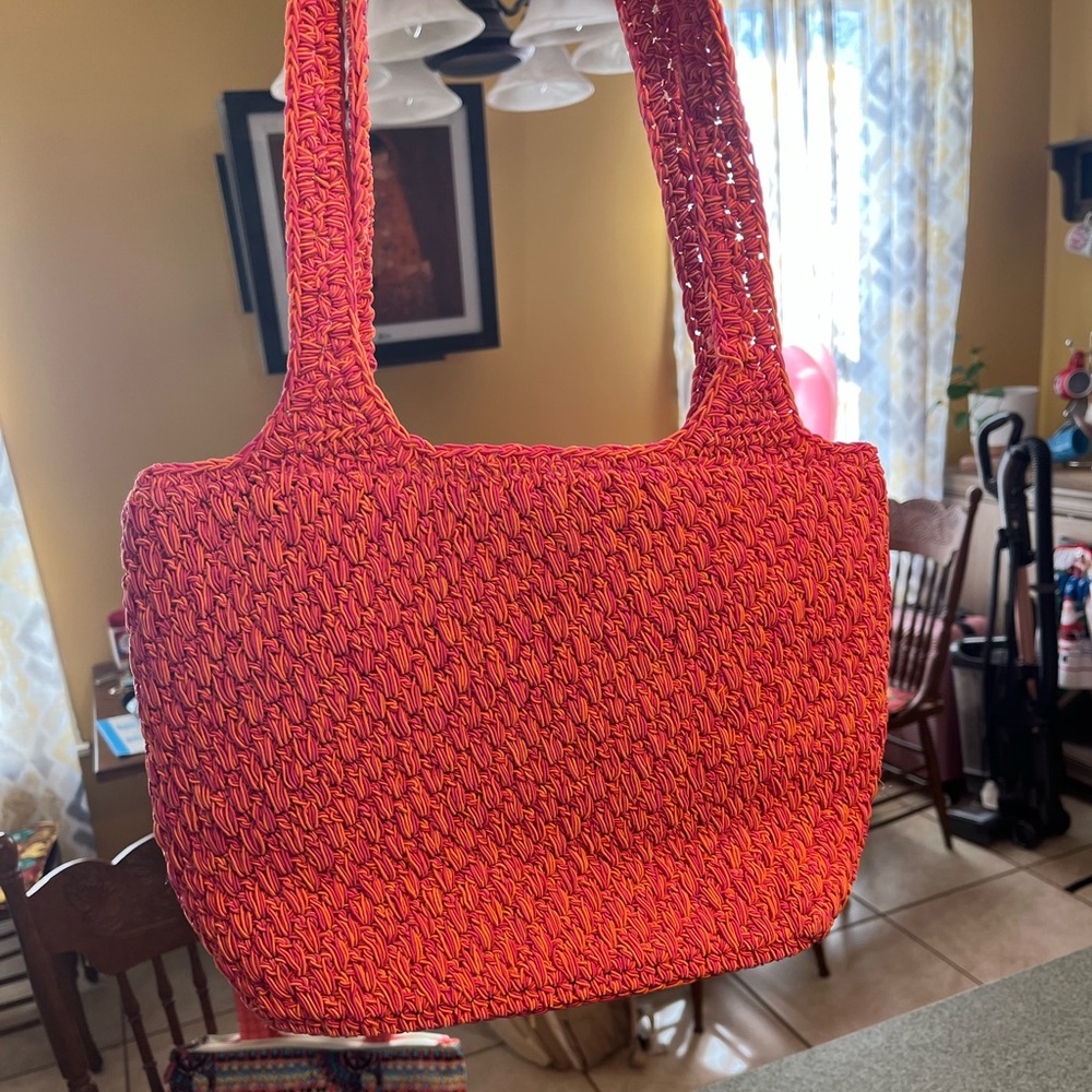 🔥 Vibrant Red Woven Women's Bag